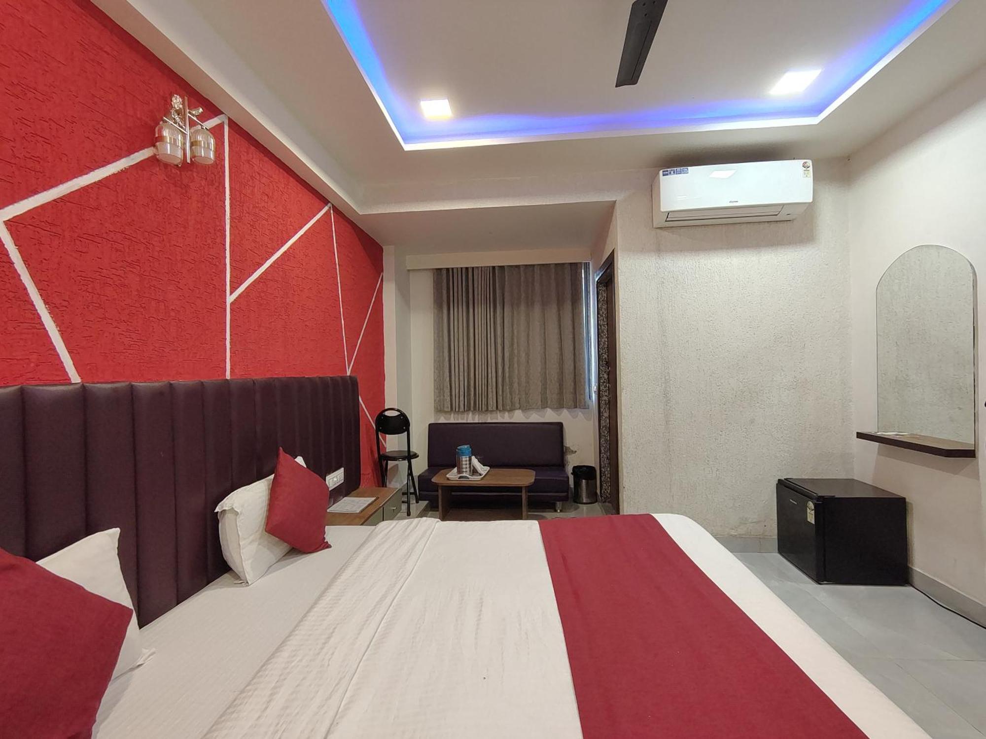Hotel Avadh Palace, Subhash Bridge, Rto Circle, Ahmadabad Zewnętrze zdjęcie